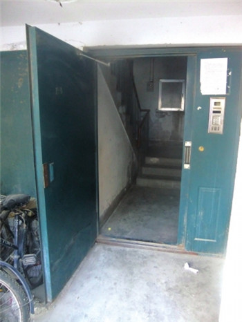 电子门公司